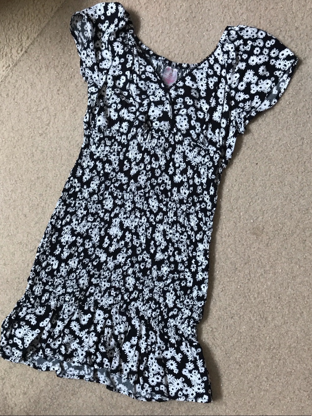 No Boundaries Black & White Daisy Print Casual Dress